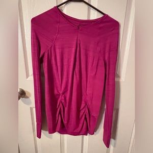 Like new Athleta Long Sleeve athletic top